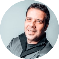 Ricardo Bove, diretor geral